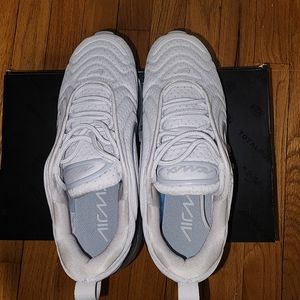 Women nike air max 720